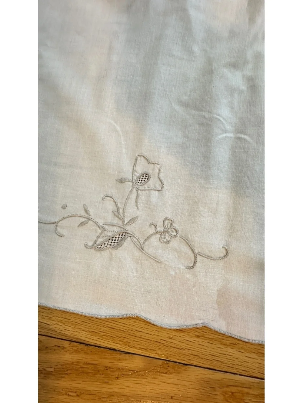 VTG MCM Cream Tablecloth & Taupe Embroidery Crocheted Accents 62x79 Cottagecore